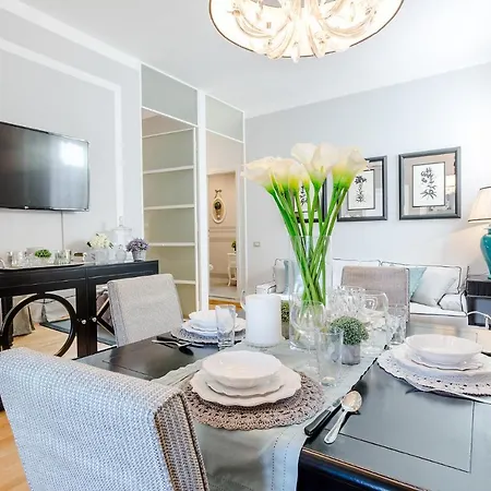 Casa Ottone - Residenze Seicento - A Superb Bright Flourish With Grand Terrace Inside Centre